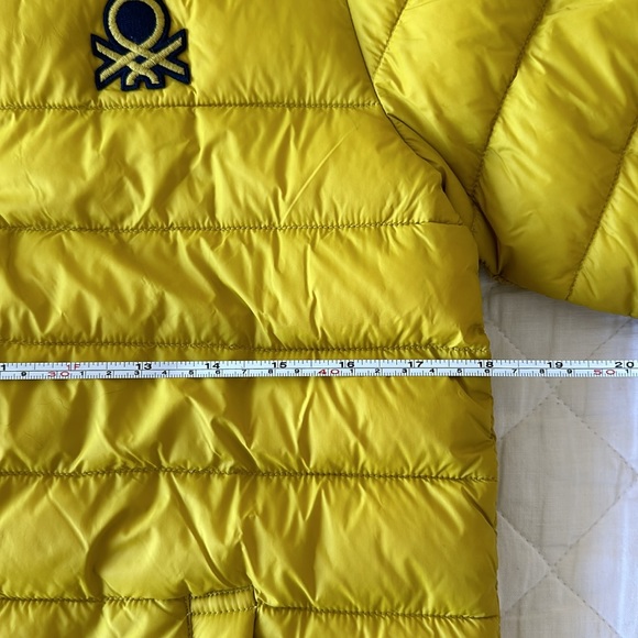 United Colors of Benetton Kids light puffer jacket Yellow Size 10-11 - Picture 10 of 11